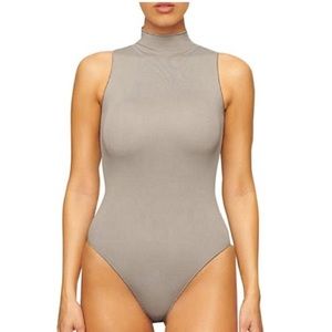 Skims Mock Neck Sleevless Bodysuit